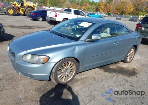 2009 Volvo C70 T5 from USA, damaged, VIN YV1MC67289J075484